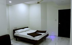 Super Hotel O Nashik Near Vijay Mamta Theatre Formerly Sahara Inn